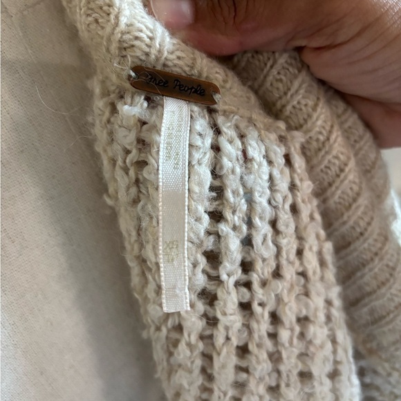 Cream Textured Zip-Up Sweater‎ - Picture 10 of 10